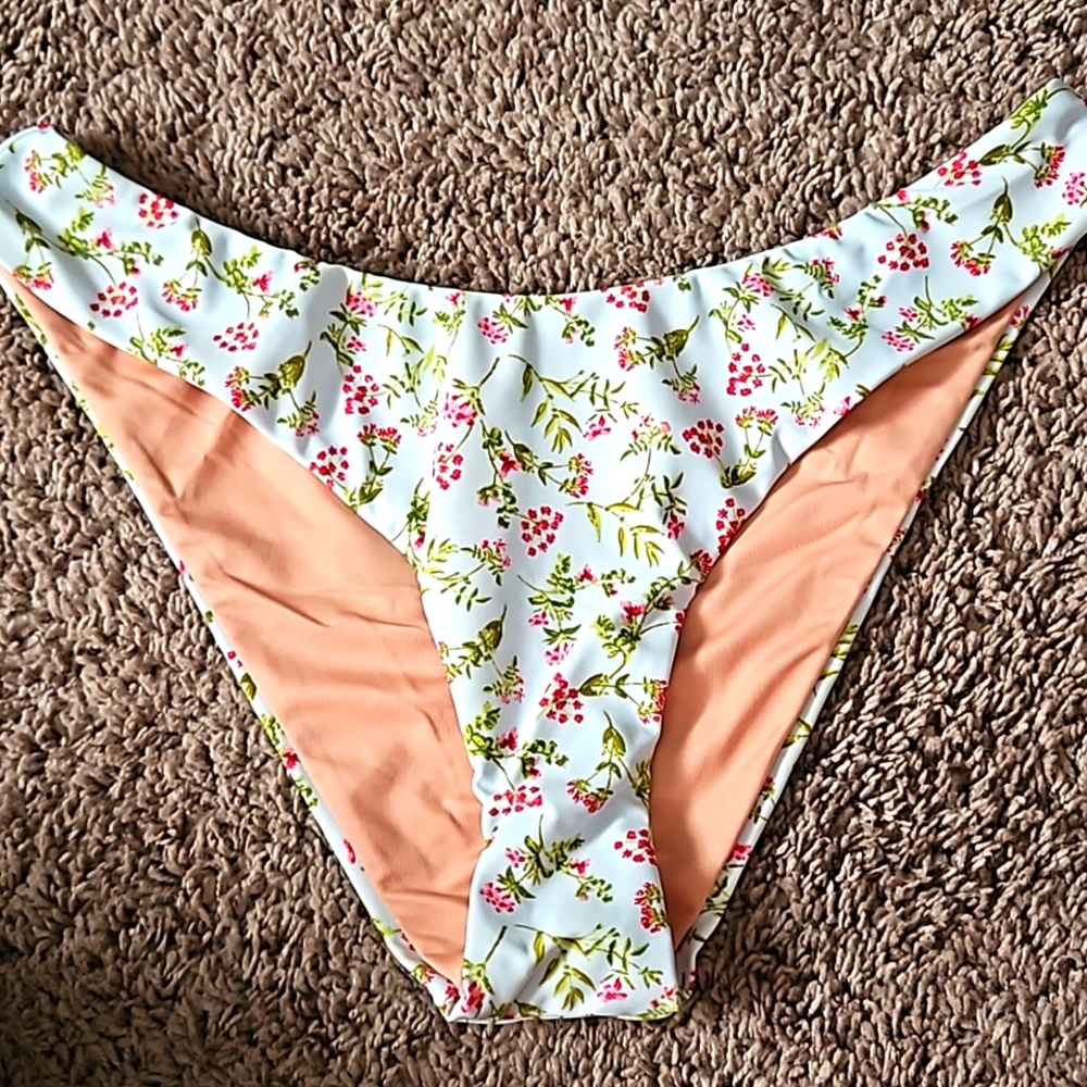 *NWT* J Crew Curved Waist Bikini Bottom